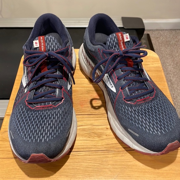 Brooks Other - Brooks Men’s Adrenaline 21 Size 11 Medium GUC